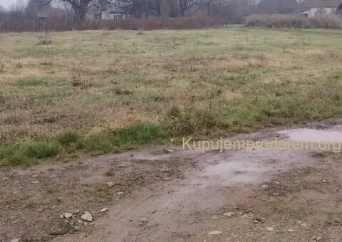 Prodajem plac u Loznici