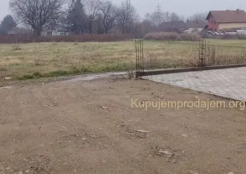 Prodajem plac u Loznici - 2/2