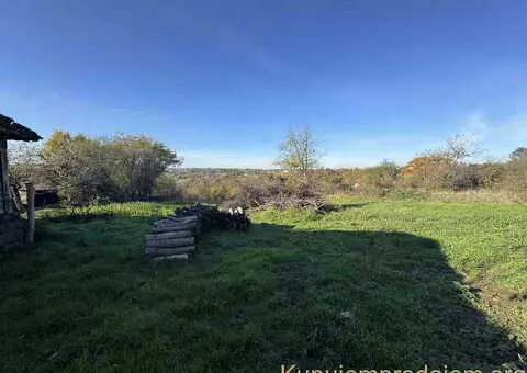 Prodajem plac sa kućom pored škole, Glumčevo Brdo - 5/8