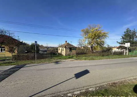 Prodajem plac sa kućom pored škole, Glumčevo Brdo - 6/8