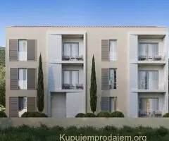 Prodaje se jednosoban stan u Tivtu