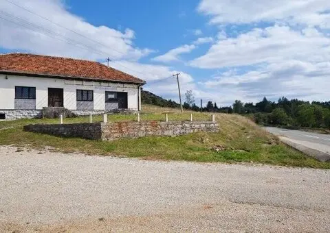 Prodajem poslovno-stambeni objekat - 8/15