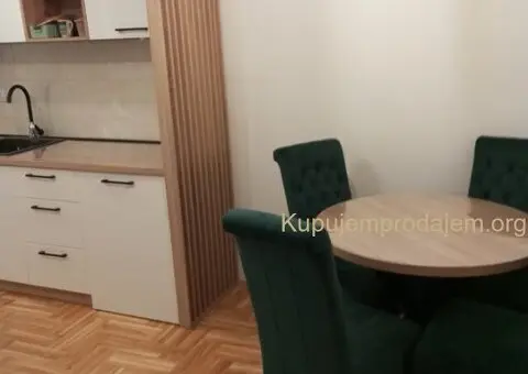 Prodajem stan na Zlatiboru - 6/15