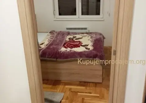 Prodajem stan na Zlatiboru - 8/15