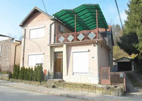 Useljiva kuća u blizini centra Uba 120 m2 - 2/12