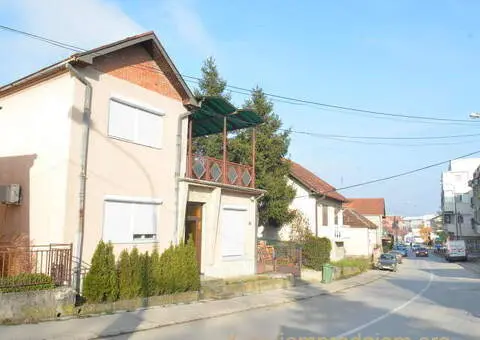 Useljiva kuća u blizini centra Uba 120 m2 - 5/12