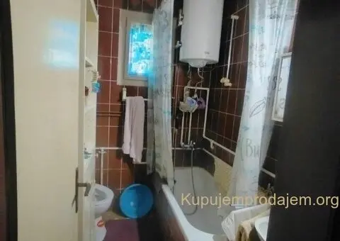 Useljiva kuća u blizini centra Uba 120 m2 - 7/12