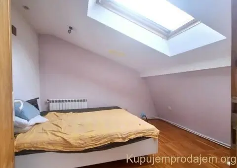 Kuca na prodaju Zvezdara -uciteljsko naselje - 10/14