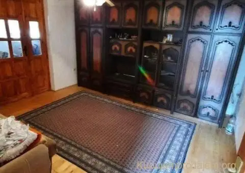 Kuca na atraktivnoj lokaciji sa lokalom i magacinom - 4/12