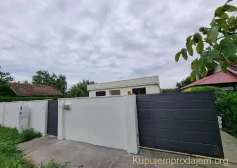 Moderna  vila sa bazenom na Palicu - 1/14