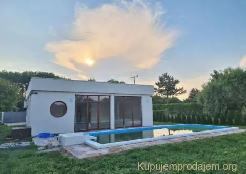 Moderna  vila sa bazenom na Palicu - 4/14