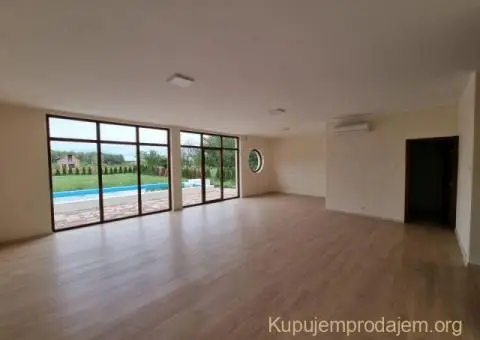 Moderna  vila sa bazenom na Palicu - 5/14