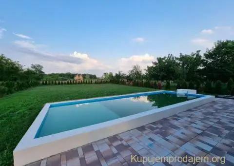 Moderna  vila sa bazenom na Palicu - 11/14