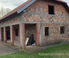 Na prodaju kuca u Vrbovnu-Lazarevac