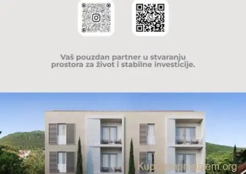 Prodaje se jednosoban stan u Tivtu - 8/10