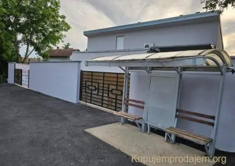 Izdajem poslovni prostor Smederevo-Vodanj - 8/15