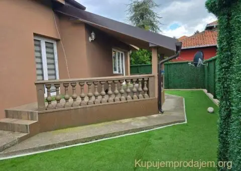Prodajem LUX kucu u Smederevu - 12/15