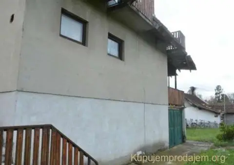 Useljiva kuca sa 6.5 ari placa na 3 etaze u Mionici - 5/11