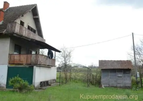 Useljiva kuca sa 6.5 ari placa na 3 etaze u Mionici - 11/11