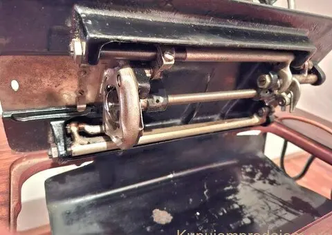 SINGER šivaća mašina - 6/7