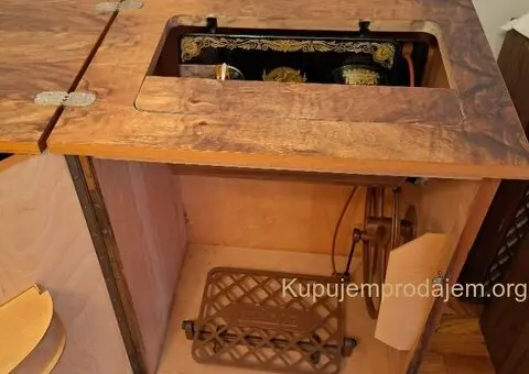 MERRITT SINGER šivaća mašina - 3/7