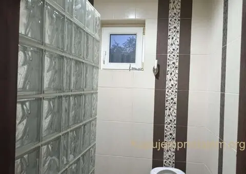 Na prodaju – Prostrana porodična kuća u mirnom delu Beške - 6/15