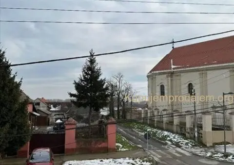 Kuca u samom centru Starih Banovaca - 4/4