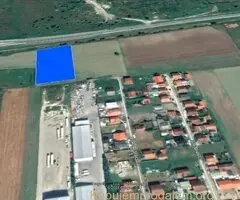 Industrijski plac u Novom Sadu uz auto put Subotica-Beograd