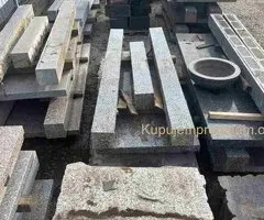 Na prodaju 30 m3 granitnih ploca, stubova, od razlicitih vrsta