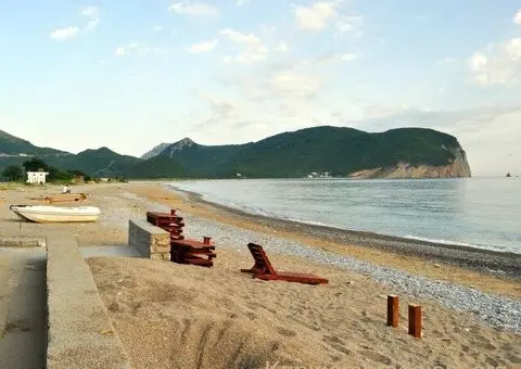 Prodajem plac u Buljarici - 2/14