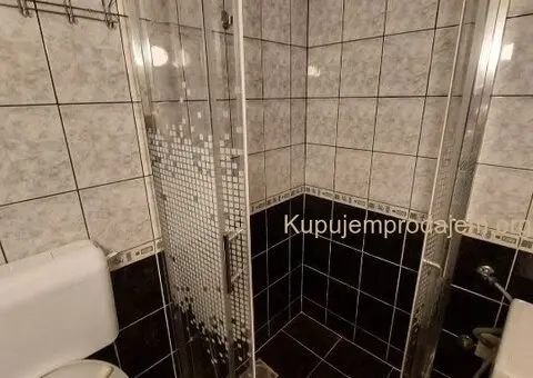 Izdajem stan u Krnjaci, garsonjera, 22 kvadrata - 6/7