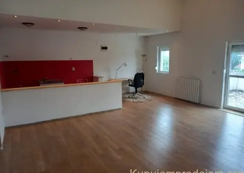 Prodajem kucu u Zemunu-Plavi Horizonti - 10/15