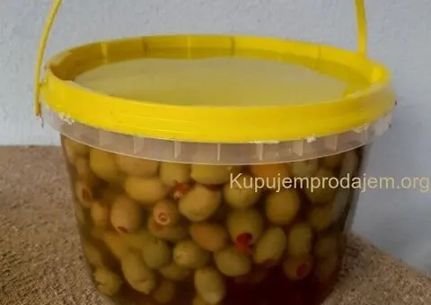 Domace maslinovo ulje i masline - 2/4