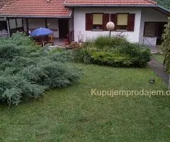 Na prodaju montažna kuća u Vrnjačkoj banji