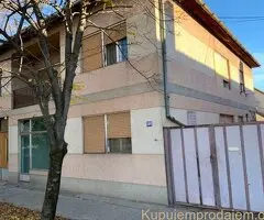 Porodična kuca sa velikim placem u Novosadskoj ulici-Temerin