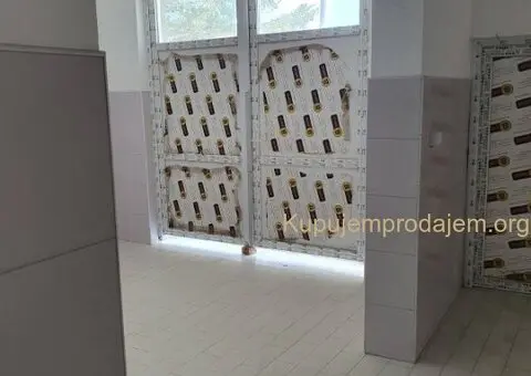 Izdajem ili prodajem poslovni prostor Smederevo-Vodanj - 14/15