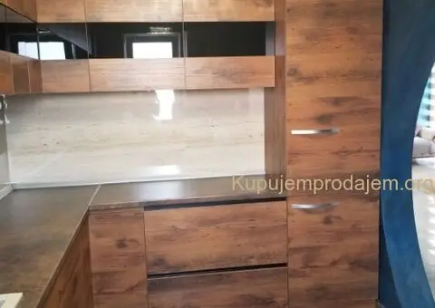 Prodajem ili izdajem LUX kucu u Smederevu - 10/15