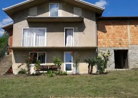 Prodajem kucu u Ramu na Dunavu - 1/13