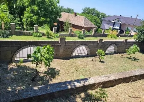 Prodajem kucu u Ramu na Dunavu - 7/13