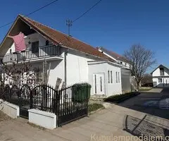 Prodajem kuću-smeštaj za radnike