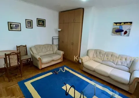 🚪Izdaje se jednosoban stan na Djermu - 1/11