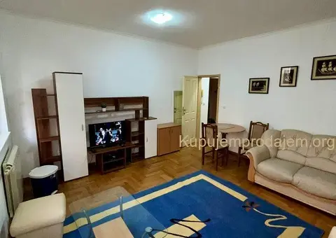 🚪Izdaje se jednosoban stan na Djermu - 2/11