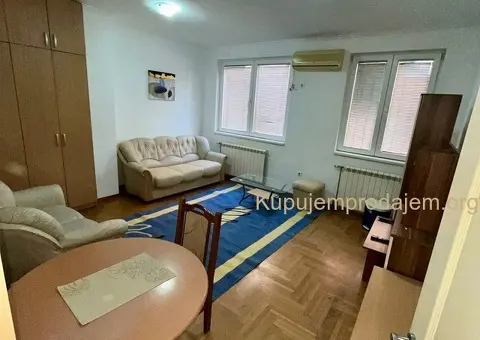 🚪Izdaje se jednosoban stan na Djermu - 4/11