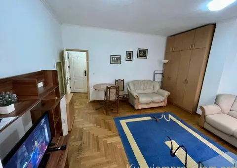 🚪Izdaje se jednosoban stan na Djermu - 10/11