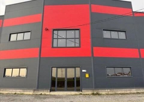 Hala/magacin za izdavanje - 3/15